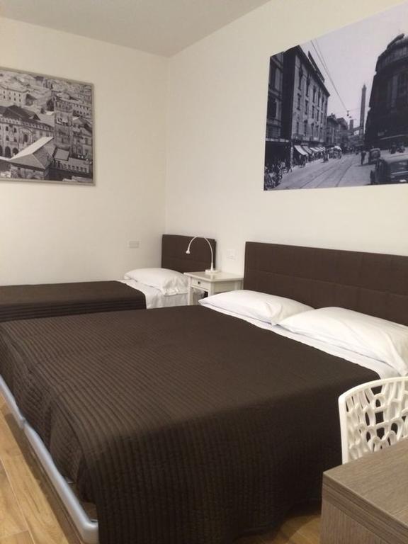 B&B Dell'Orso - Affittacamere - Guest House โบโลญญา ภายนอก รูปภาพ