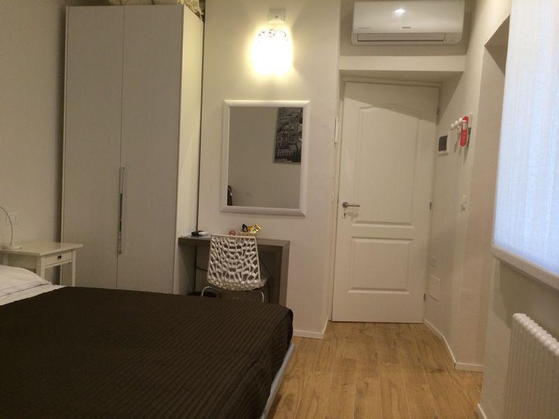 B&B Dell'Orso - Affittacamere - Guest House โบโลญญา ภายนอก รูปภาพ